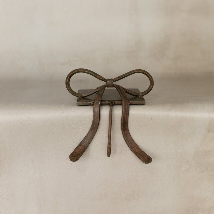 Vienna Stocking Holder