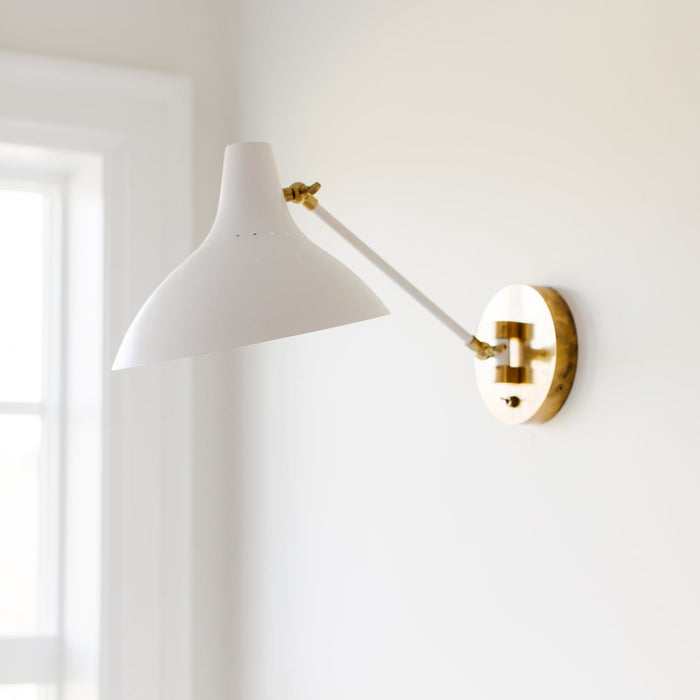 Charlton Wall Light