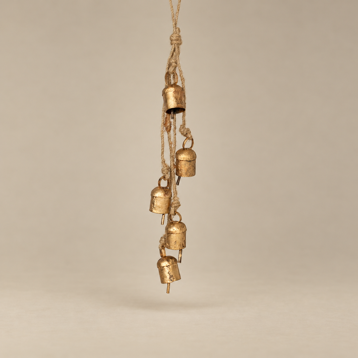 Cascades Bell Garland