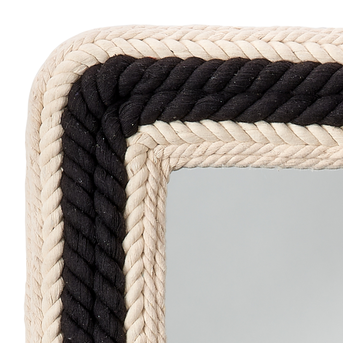 Contrast Mirror