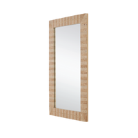 Dezi Mirror