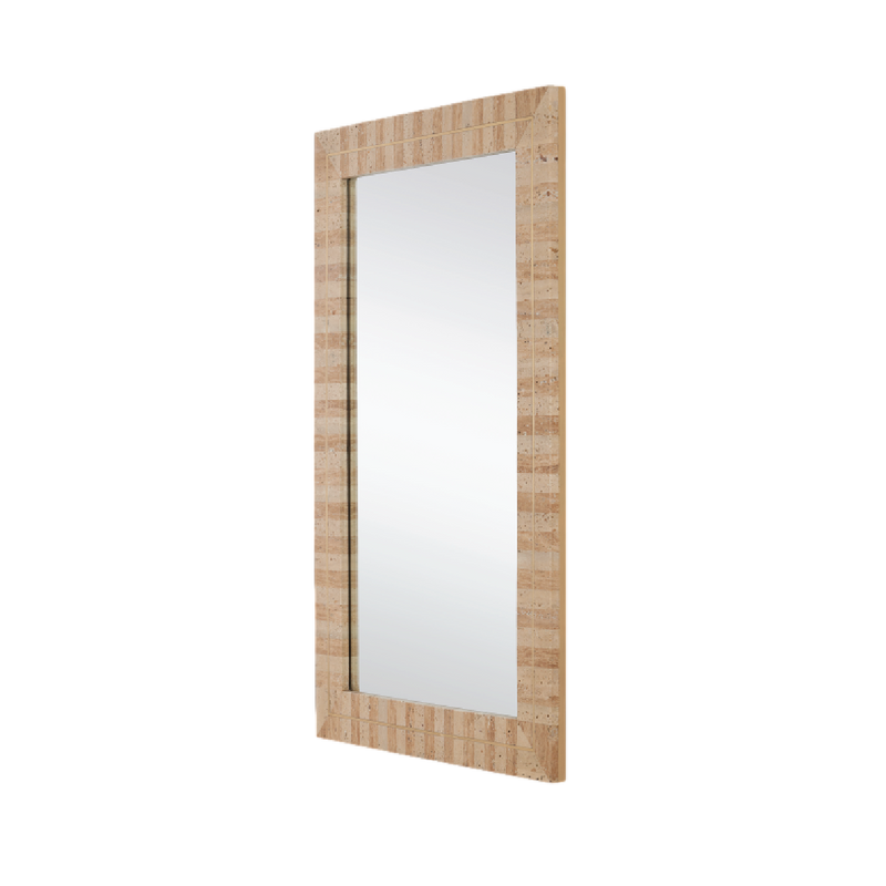 Dezi Mirror