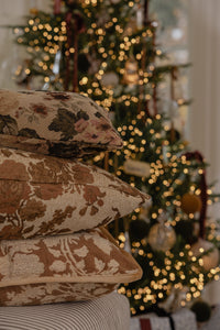 Reversible Jardin Tapestry Pillow Cover
