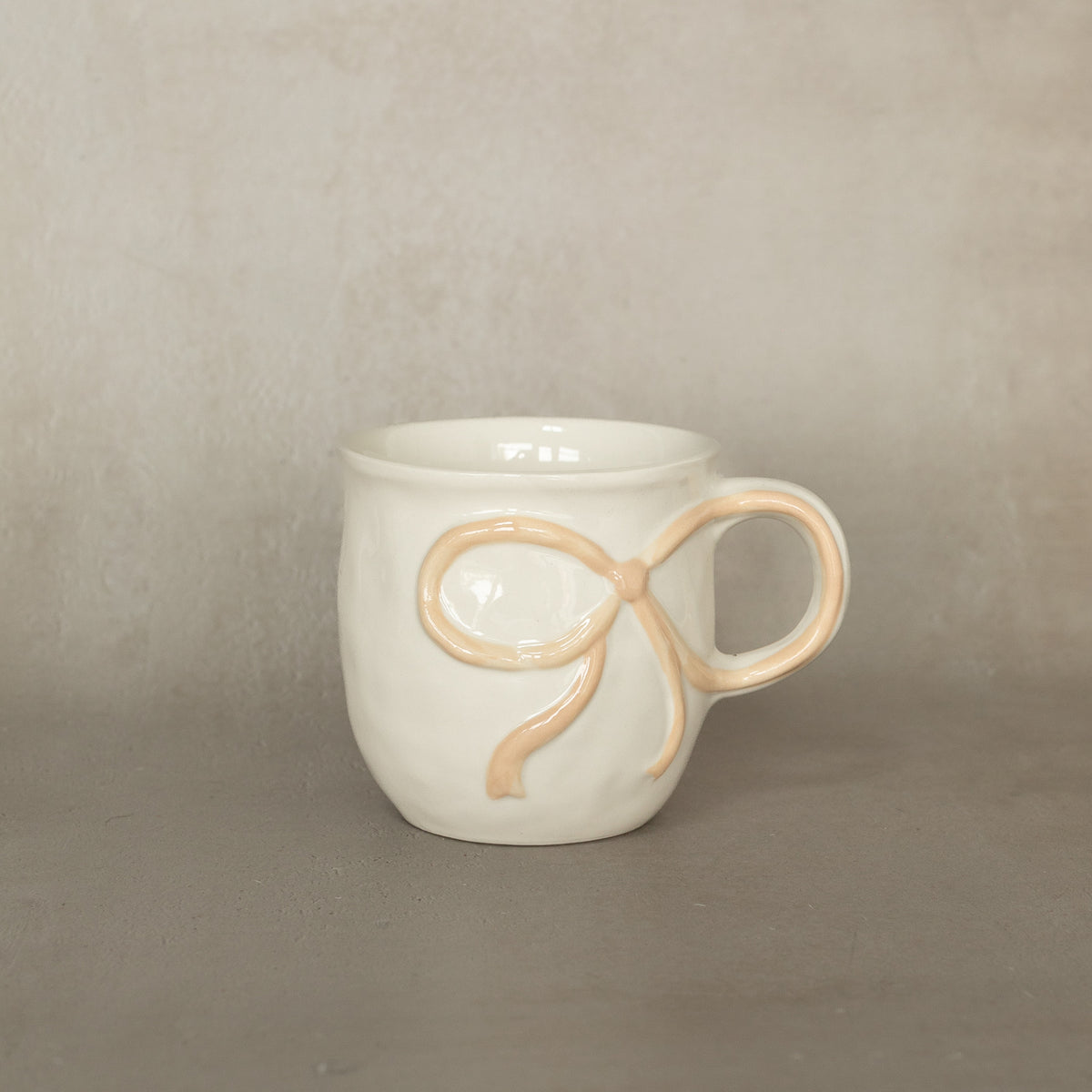 Holiday Ribbon Mugs