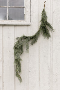 Whispering Hills Garland