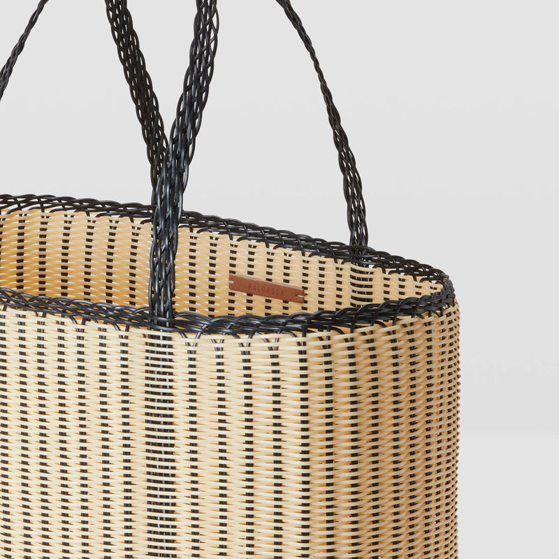 Edge Medium Tote - Black + Cream