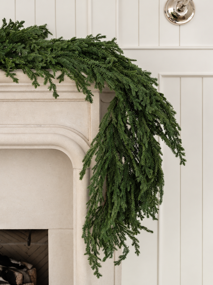 Laurel Valley Garland - 9'