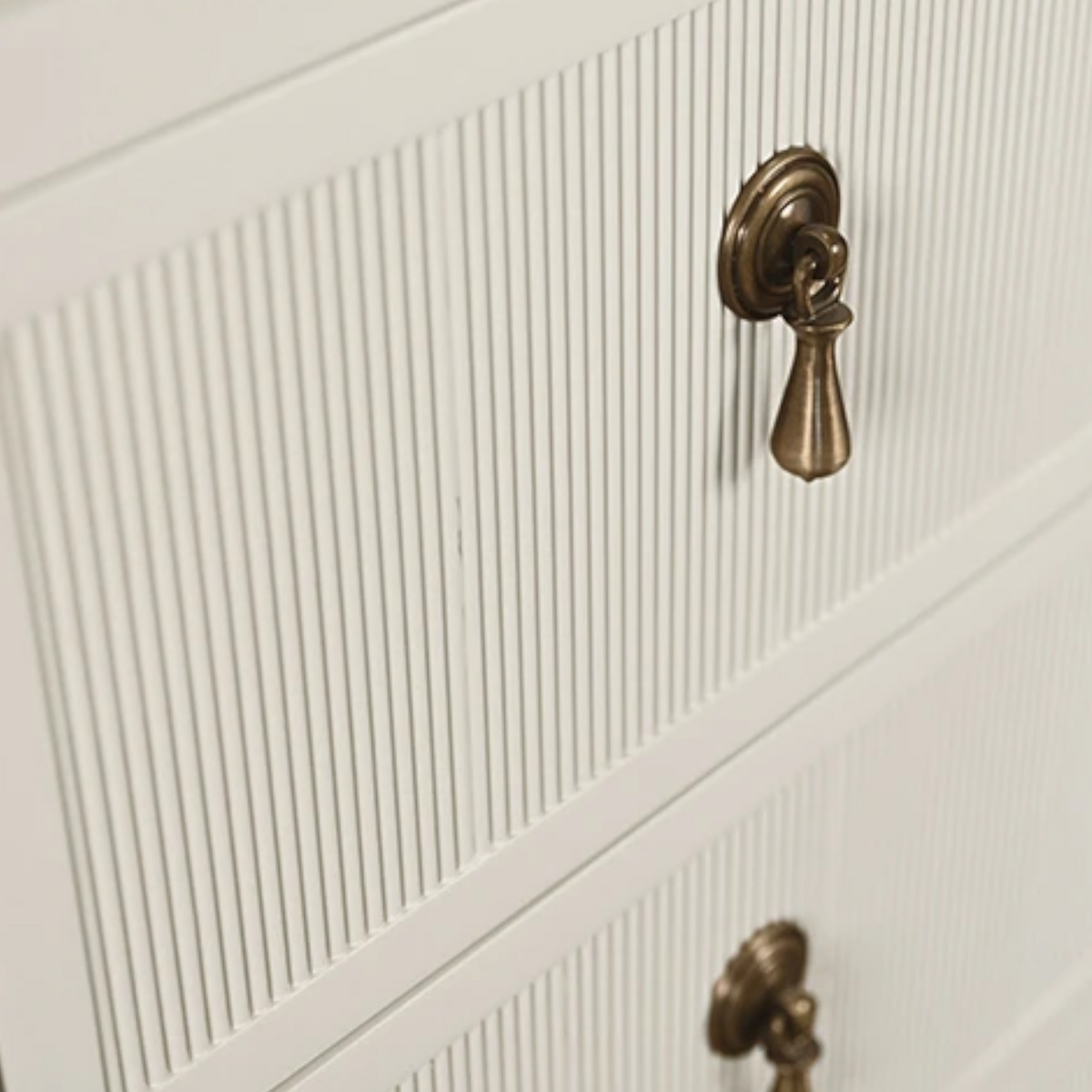 Hugh Chest - Antique White