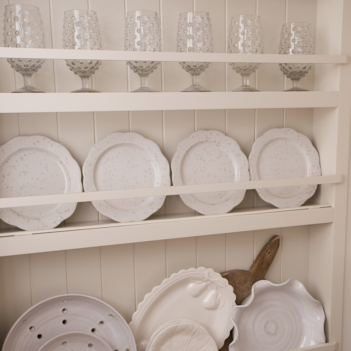 June Speckled & Scalloped Plate