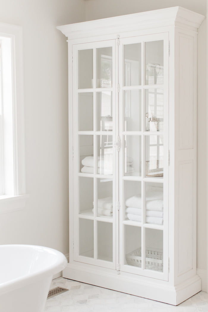 Charlotte Cabinet